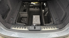 Jaguar F-Pace 2.0 D200 R-Dynamic Black 5dr Auto AWD Diesel Estate